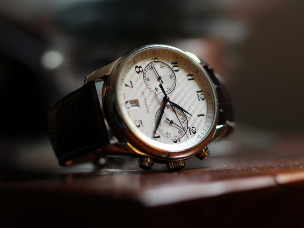 Longines Chronograph Wartung über Uhrreparatur-online.de